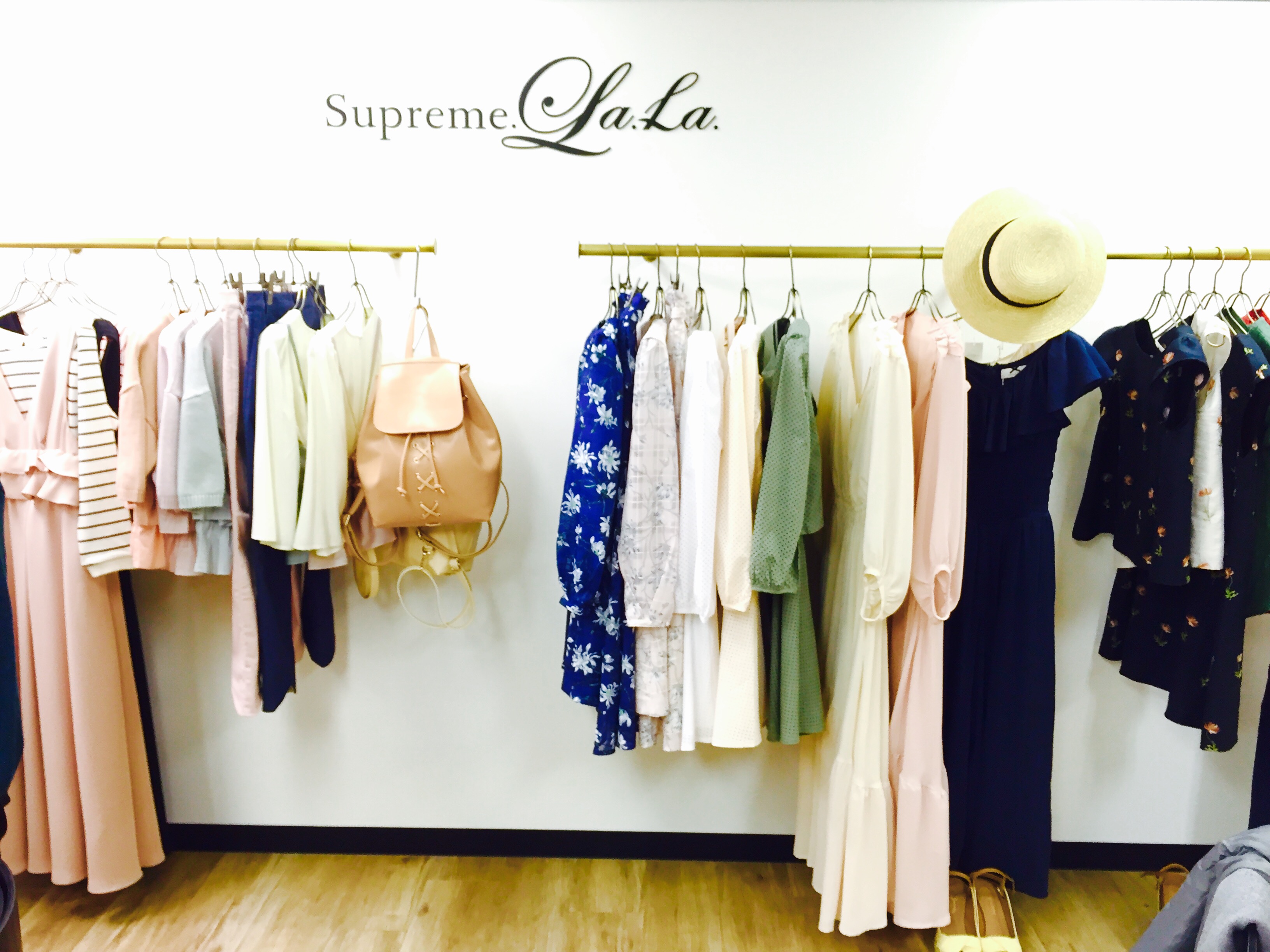 Supreme.La.La. 2016 spring collection