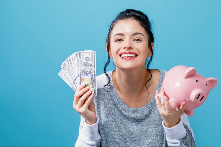 アパレル店員は貯金ができない！？今からでもできる貯金の方法もご紹介！