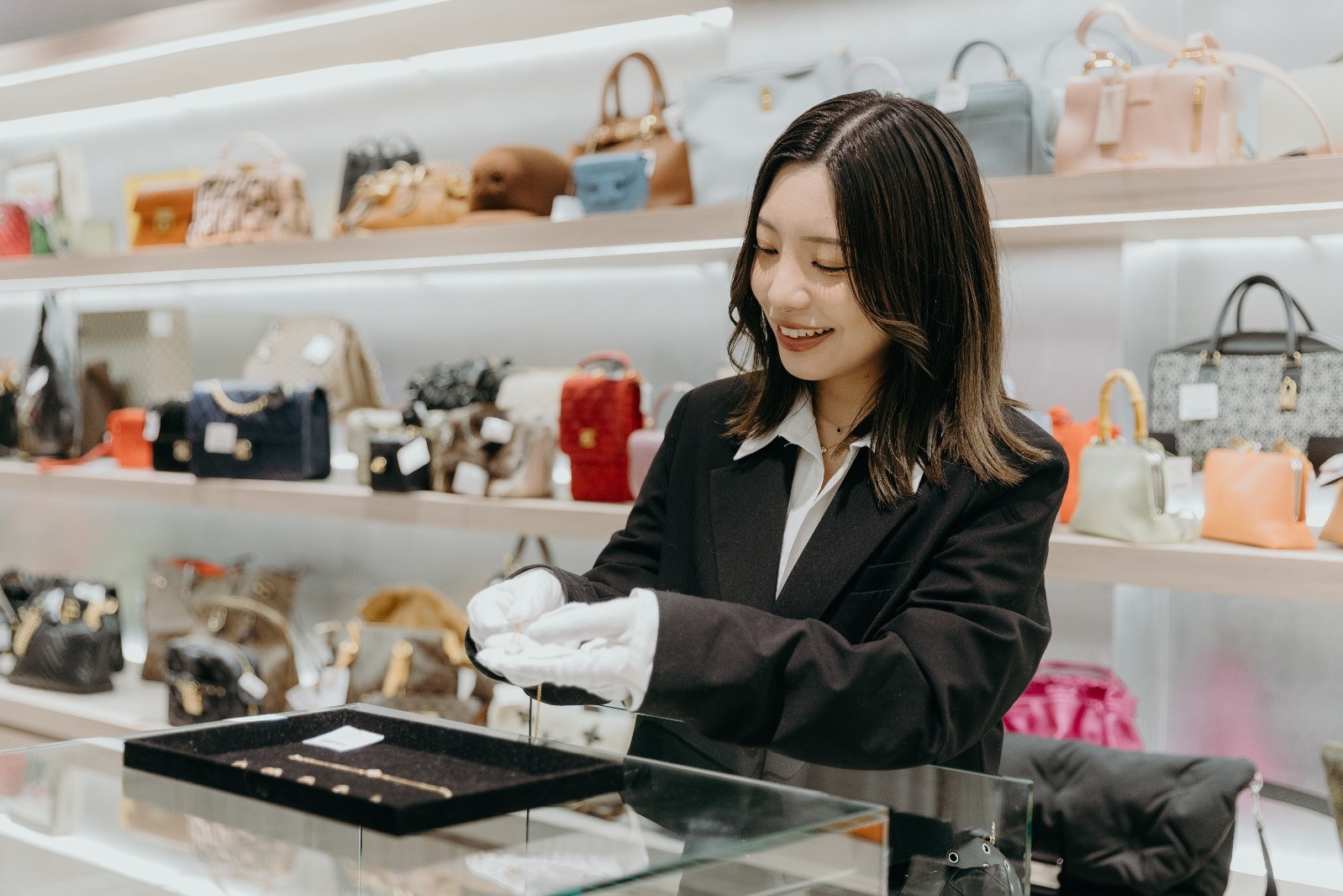 BRING：RED新宿店 店長にインタビュー